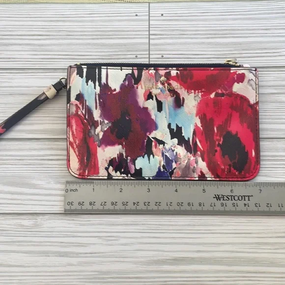Kate Spade Cedar Street Floral Wristlet - Picture 6 of 7